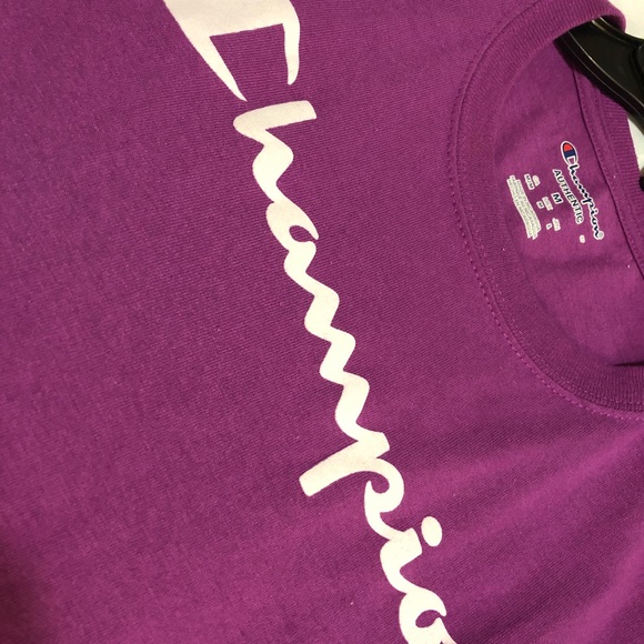Champion magenta purple t shirt AUTHENTIC - Picture 5 of 5